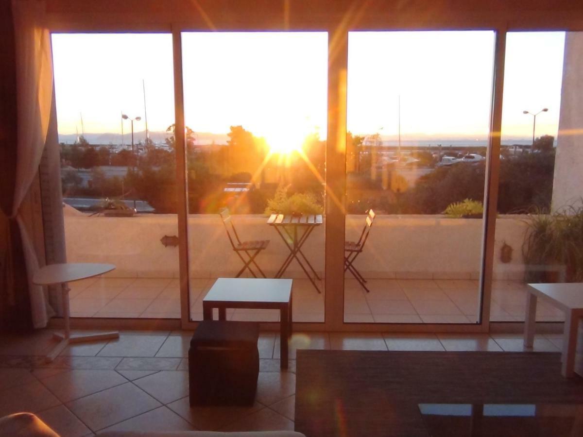 Sunset Sea View Apartment Αθήνα Εξωτερικό φωτογραφία